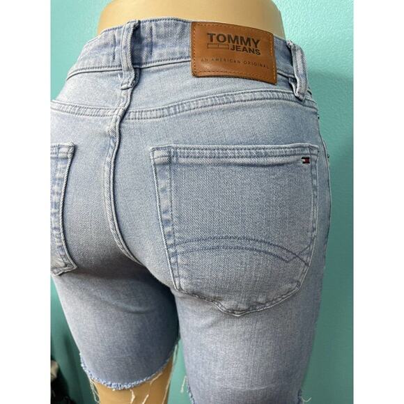 Tommy‎ Jeans Slim Taperes Seve Jean Shorts SIze 28 / 34 - Picture 3 of 8